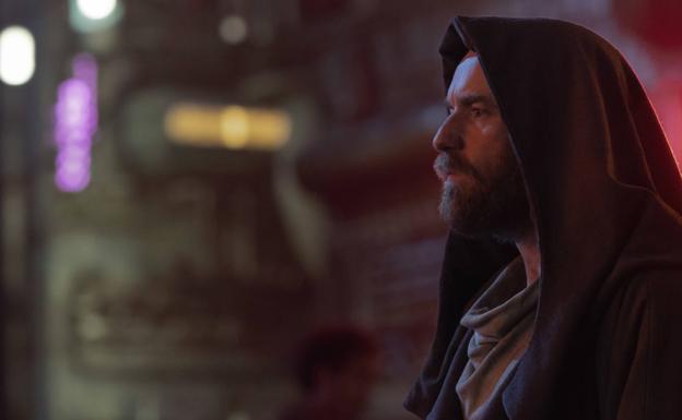 Ewan McGregor torna in vita come Obi-Wan Kenobi./