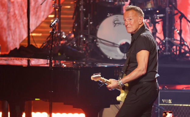 Bruce Springsteen, in una recente esibizione a Los Angeles.  / Mario Anzuoni / Reuters